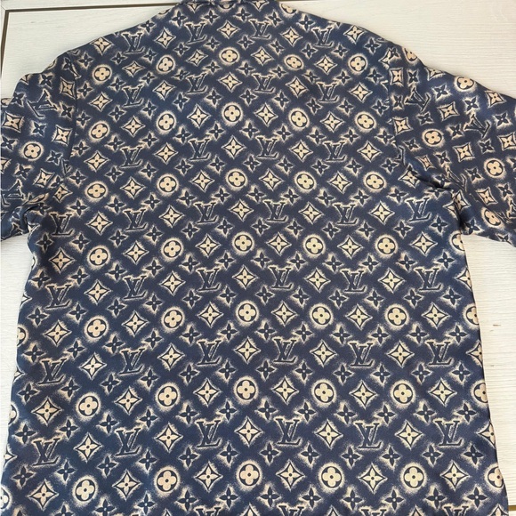 Louis Vuitton Navy and Cream Men's Shirt - Picture 5 of 6